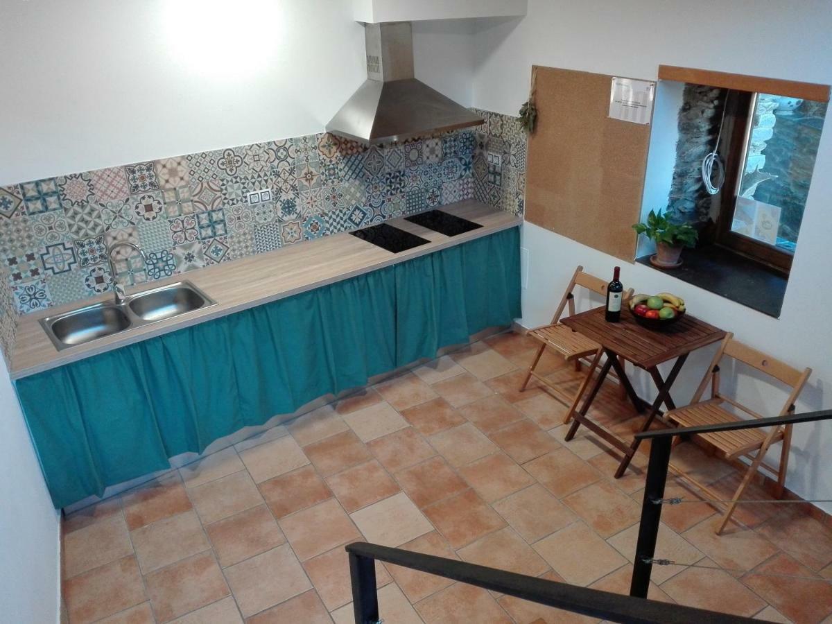 Refugi Casa Canelo Rodes Exteriör bild